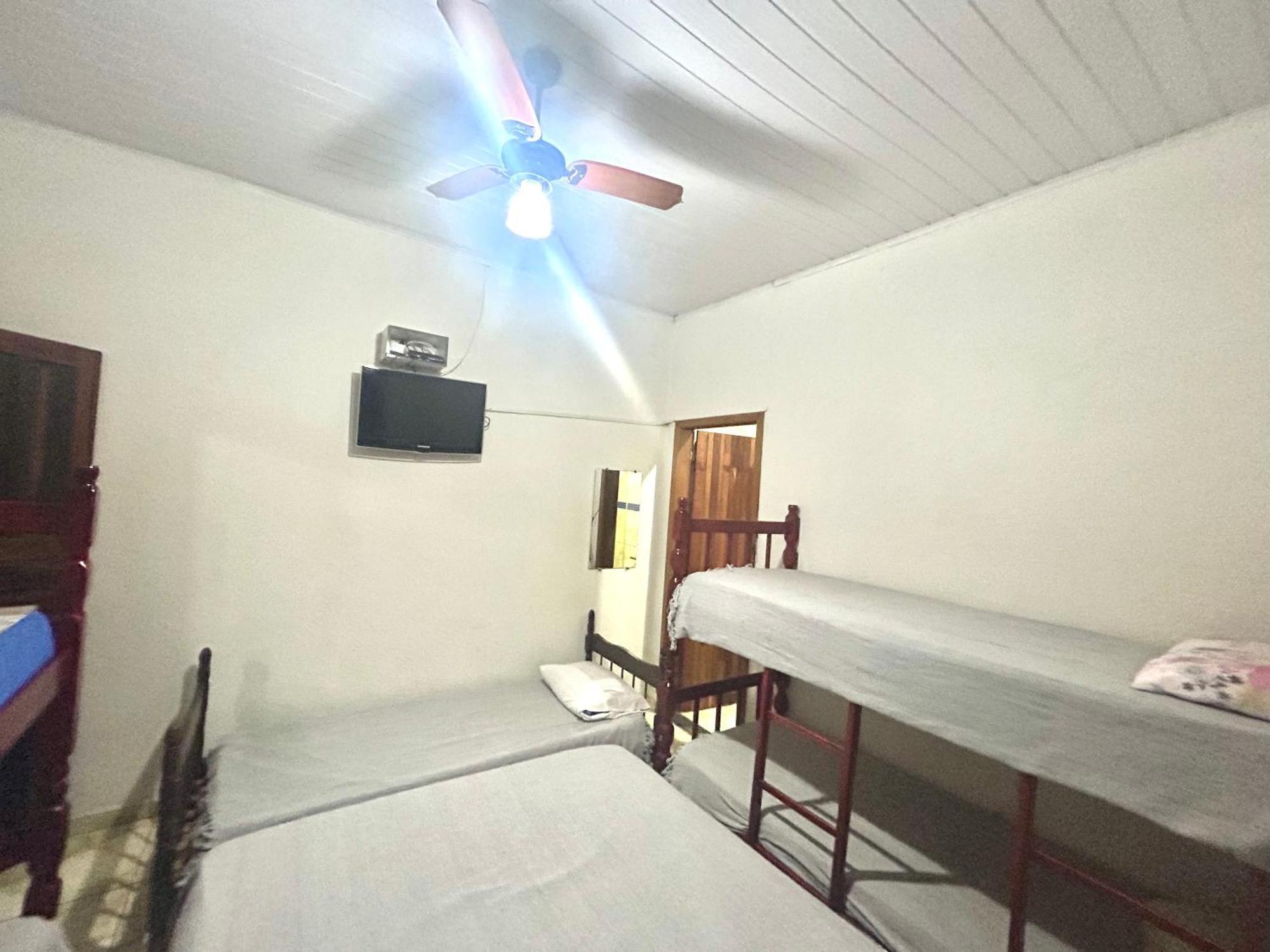 Sobrado E Casa Em Ubatuba Βίλα Εξωτερικό φωτογραφία